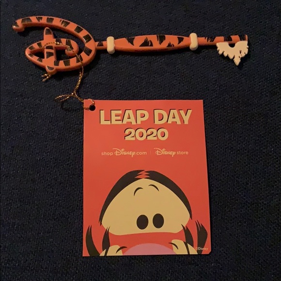 Disney Accessories - Disney special edition leap day key - final price